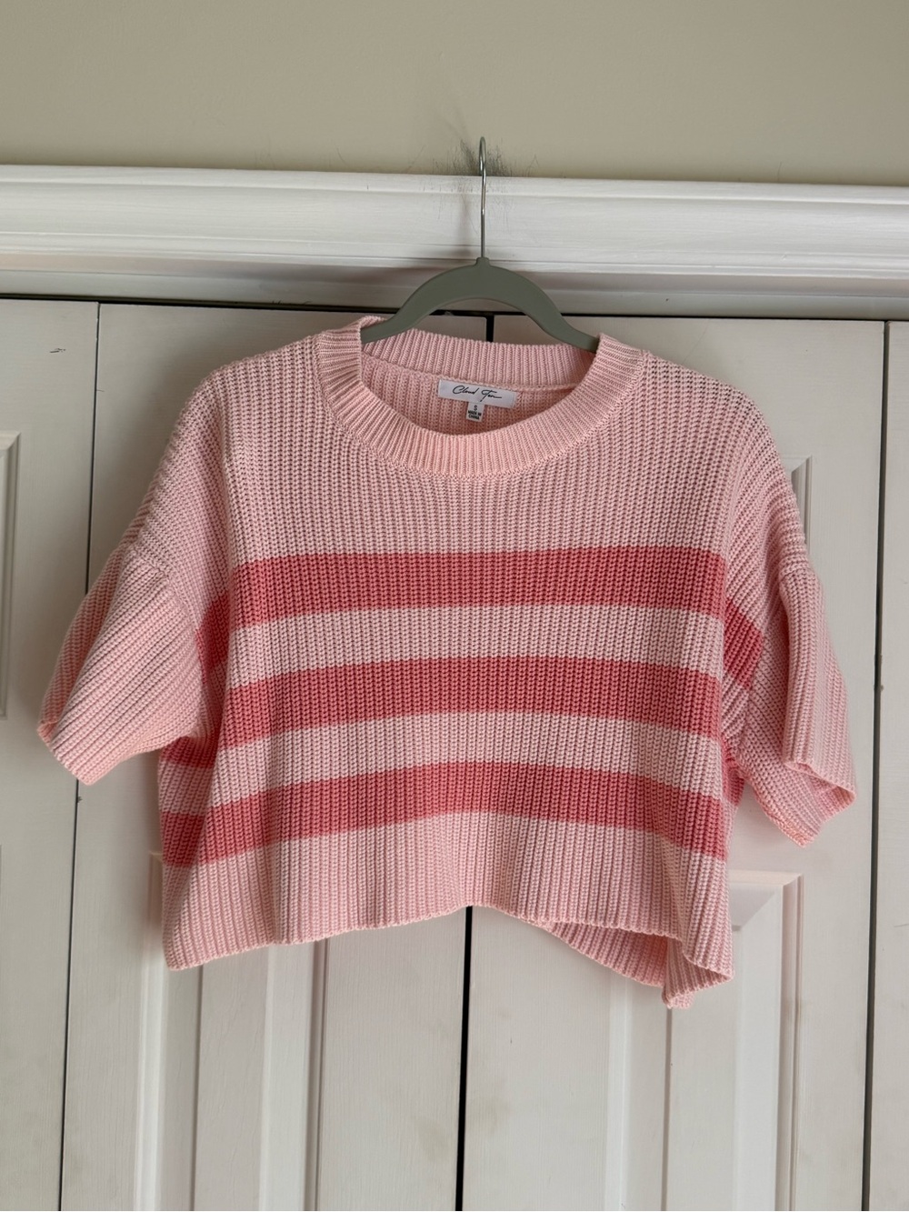 Cloud Ten Women’s Pink Stripped Chunky Knit Cropped Sweater Size Small